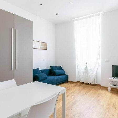 ~ Cozy Apartment ~ City Center Train Station ตรีเอสเต ภายนอก รูปภาพ