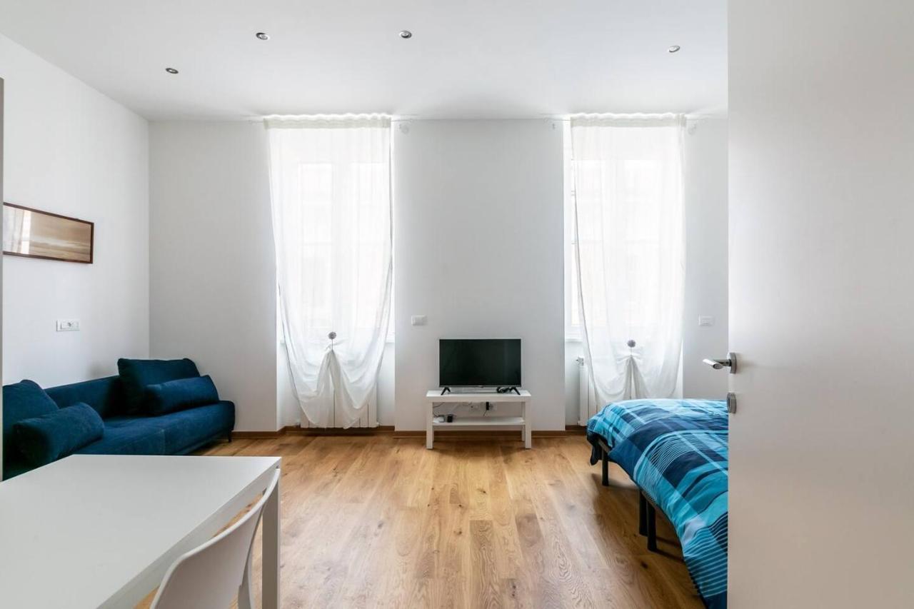 ~ Cozy Apartment ~ City Center Train Station ตรีเอสเต ภายนอก รูปภาพ